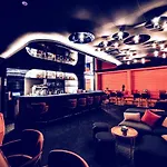 Otel The Flamingo