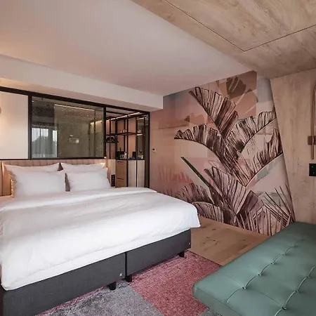 The Flamingo Szálloda Timmendorfer Strand