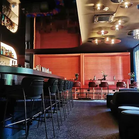 The Flamingo מלון 4*