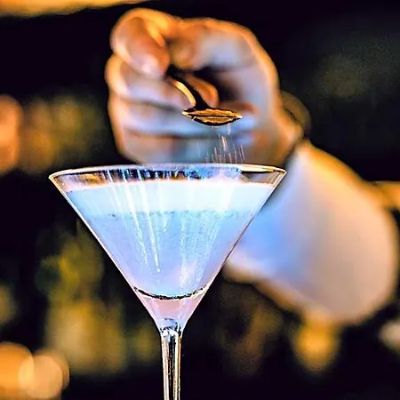 The Flamingo 4*