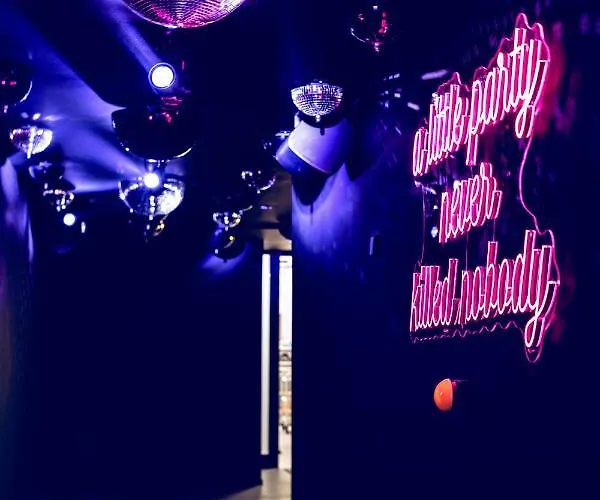 The Flamingo Otel 4*