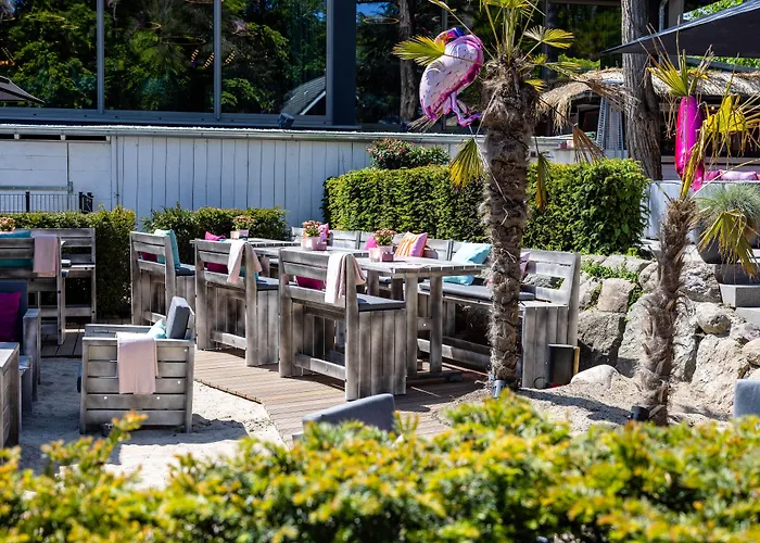 The Flamingo Ξενοδοχείο 4*